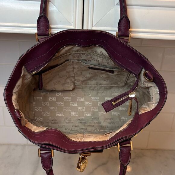 Michael Kors Hamilton Traveler Studded Satchel Saffiano Leather Bag - Picture 13 of 16